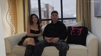 Debut de Gaby Su Novio la Convence y Ella Revela que le Gusta Demasiado Hacer el Sexo Oral