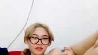 Video Bokep Live Ngewe Cewek Pirang Bertato Crot Di Dalam
