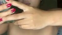 Bokep Mbak Venni Host Bling2 Pertama Kali Live Telanjang Dada