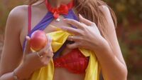 MIKALAFUENTE – ARGENTINA CON TREMENDO TRASERO DISFRAZADA DE BLANCANIEVES