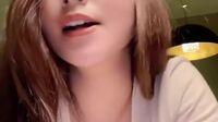 Romantis Mewah Colmek Dildo Naik Turun Desah Miss Kay