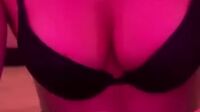 TikToker Mia Ashley Loo Cogiendo hasta tragarse toda la lechita
