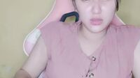Adeline Host Pendatang Baru Cakep Mulai Buka Bukaan Dikit