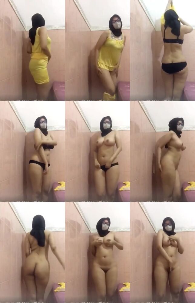Bokep Indo Jilbab Baju Kuning Bugil Show Bodi Sempurna